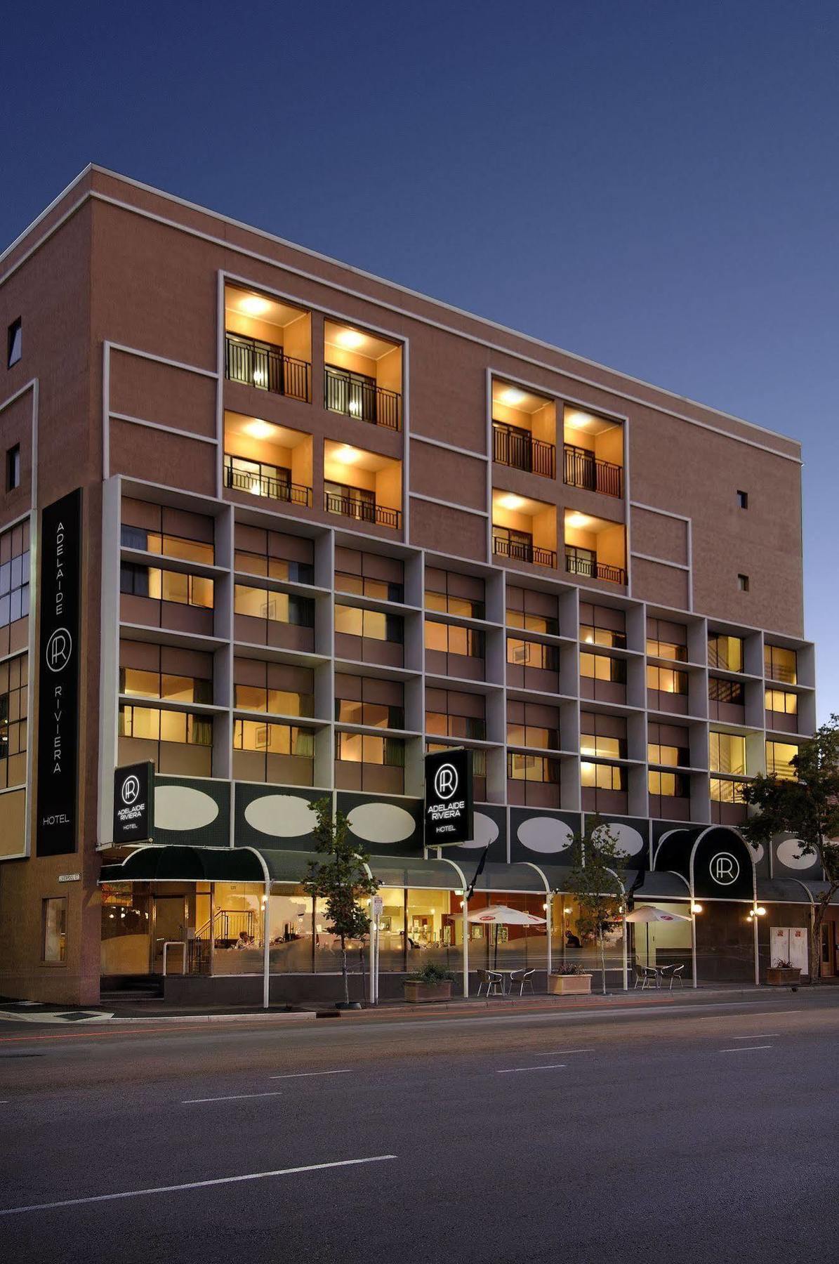 Adelaide Riviera Hotel Exterior photo